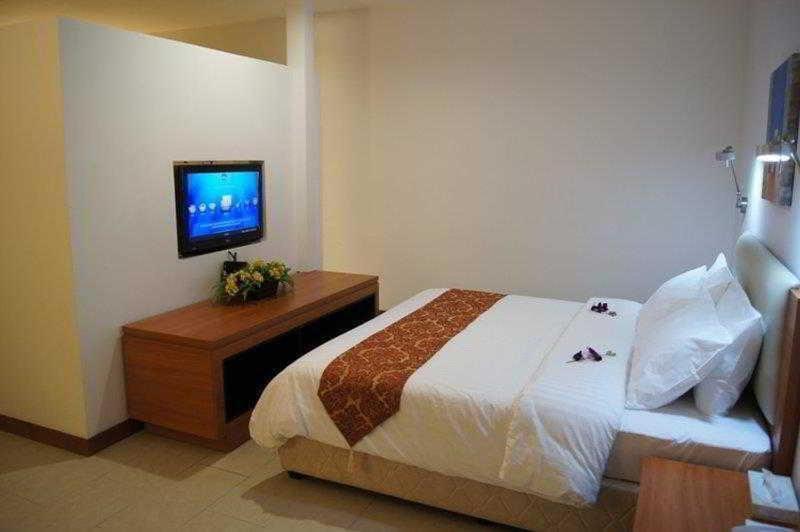 Gloria Swiss Hotel & Apartment Sandakan Esterno foto