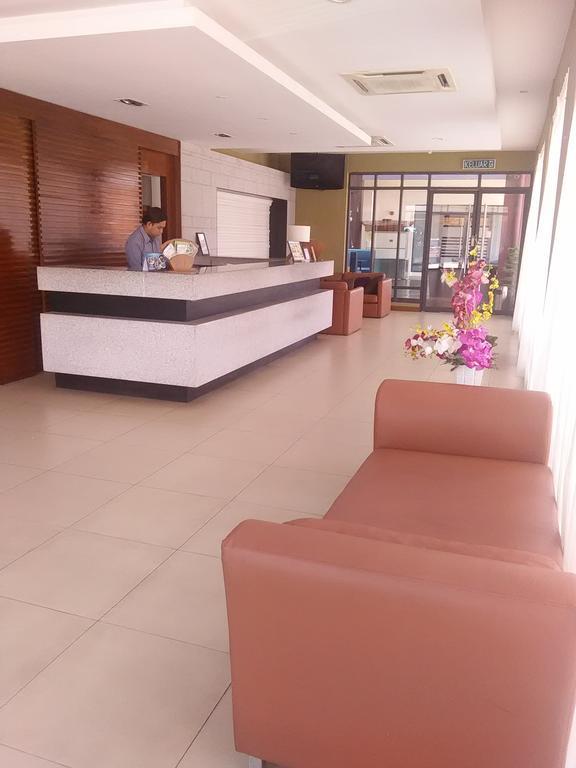 Gloria Swiss Hotel & Apartment Sandakan Esterno foto